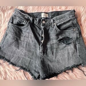 Citizens of Humanity Marlow Vintage Short
In Ember